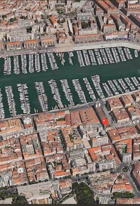 Fully Equipped Loft On The Old Port Apartment Marseille France